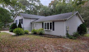 506 Forest Brook Dr, Absecon, NJ 08205