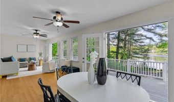 31 Brookside Dr, North Smithfield, RI 02896