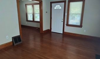 920 Rowe St, Akron, OH 44306
