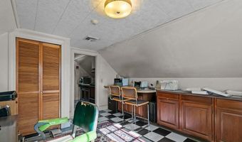 74 Valley Rd, Middletown, RI 02842