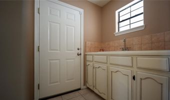 240 County Road 2112, Alice, TX 78332