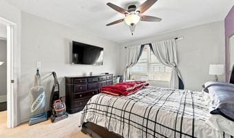 6 SHADOW Ln, Bear, DE 19701