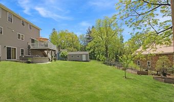 585 Chestnut St, Ashland, MA 01721