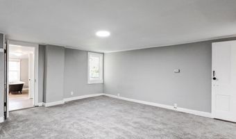 40 N MAIN St, Boonsboro, MD 21713