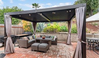 6120 Amaya Dr, La Mesa, CA 91942