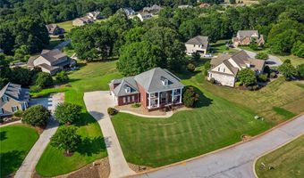 203 Vinings Xing, Belton, SC 29627