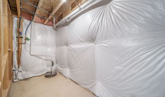 22302 E 38th Pl, Aurora, CO 80019