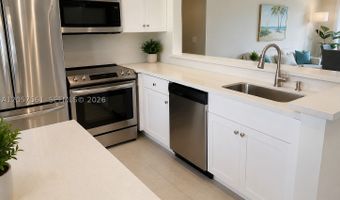3020 Marcos Dr S110, Aventura, FL 33160