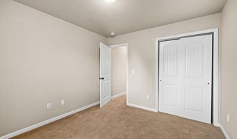 598 CITRUS St, Cheyenne, WY 82007