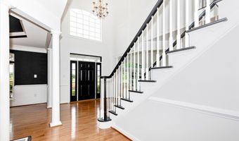 5516 YOUNG FAMILY Trl W, Adamstown, MD 21710