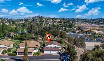 11060 Plum Tree Ln, Spring Valley, CA 91977