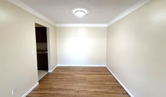 1209 Island Dr 104, Ann Arbor, MI 48105