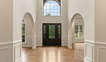 43864 ASHLAWN Ct, Ashburn, VA 20147