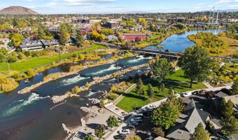 827 NW Delaware Ave, Bend, OR 97703