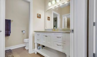 431 Summer Lake Dr, Bedford, IN 47421