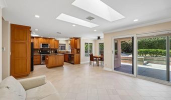 3816 Zoe St, San Diego, CA 92117