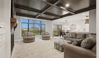 5587 Deer Hollow Rd, Auburn, IN 46706