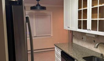 10 Scuppo Rd A15, Danbury, CT 06811