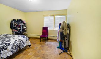 42 Sugarloaf Ln, Bangor, ME 04401