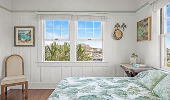 3746 Pukalani Pl, Honolulu, HI 96816