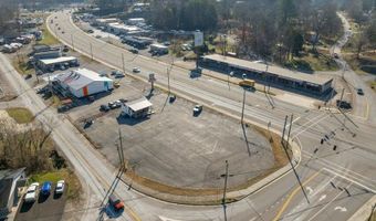 709 S White St, Athens, TN 37303