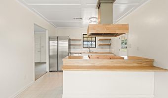 7212 W Wildcat Rd, Abbeville, LA 70510