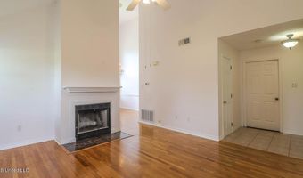 2106 Lauren Dr, Biloxi, MS 39532