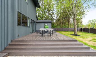 2777 Donna Dr, Columbus, OH 43220
