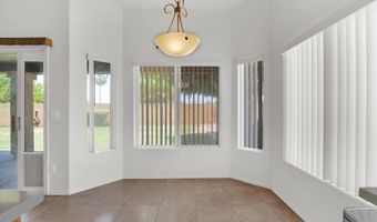 360 S PINEVIEW Dr, Chandler, AZ 85226