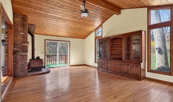 11 Kent Rd, Airmont, NY 10952