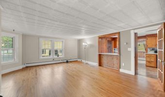 405 Western Ave, Augusta, ME 04330