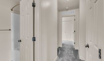 1780 Williamsburg Dr, Adrian, MI 49221