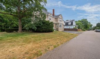 49 Arnold St, East Providence, RI 02915