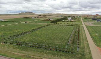 906 7th St NW, Bowman, ND 58623