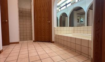 15370 Tacony Rd, Apple Valley, CA 92307