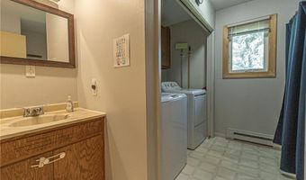 1007 Ruby St NW, Alexandria, MN 56308