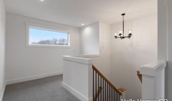 11326 Bancroft Way SE, Alto, MI 49302