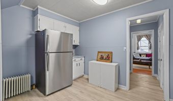 12 E Summer St, Bangor, ME 04401