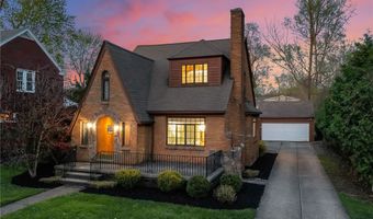 96 Amherstdale Rd, Amherst, NY 14226