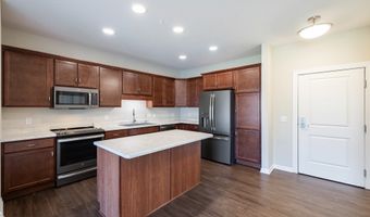 1427 34th Ave SW 220, Altoona, IA 50009