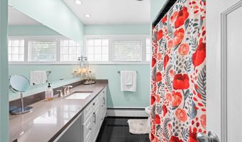30 Oak Grove Blvd, North Providence, RI 02911
