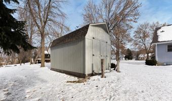 1502 Armstrong Cir NW, Alexandria, MN 56308