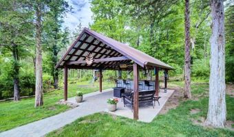 16 Ramshorn Rd, Alexandria Twp., NJ 08848