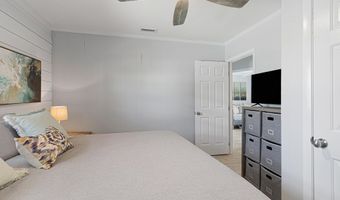 213 W Bogue Sound Dr, Atlantic Beach, NC 28512