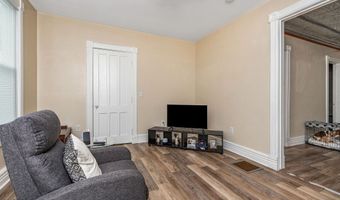 233-235 Grand St, Amsterdam, NY 12010