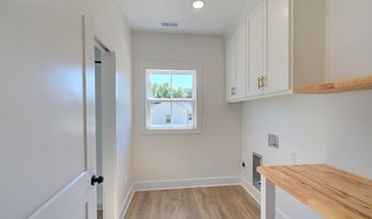 408 Edgewood Dr, Belton, SC 29627