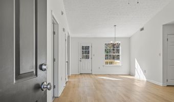 545 Roberts Rd, Athens, GA 30606