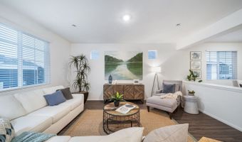 22382 E 38th Pl, Aurora, CO 80019