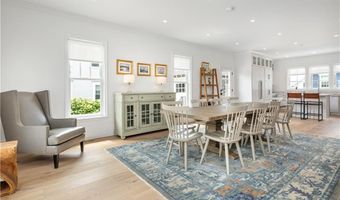 15 High St, Newport, RI 02840