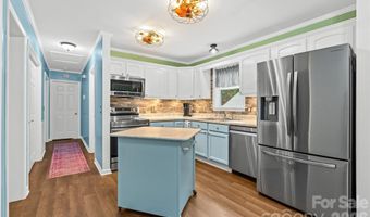 41 Wilmington St, Asheville, NC 28806